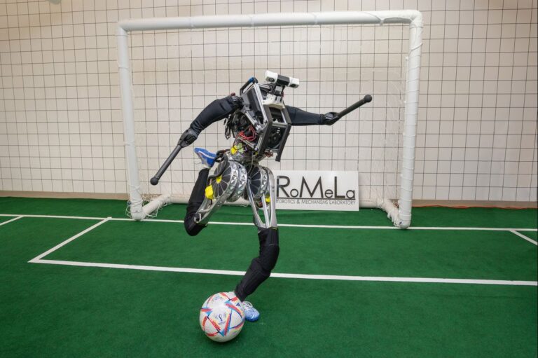 Artemis, il robot umanoide più veloce al mondo che gioca anche a calcio